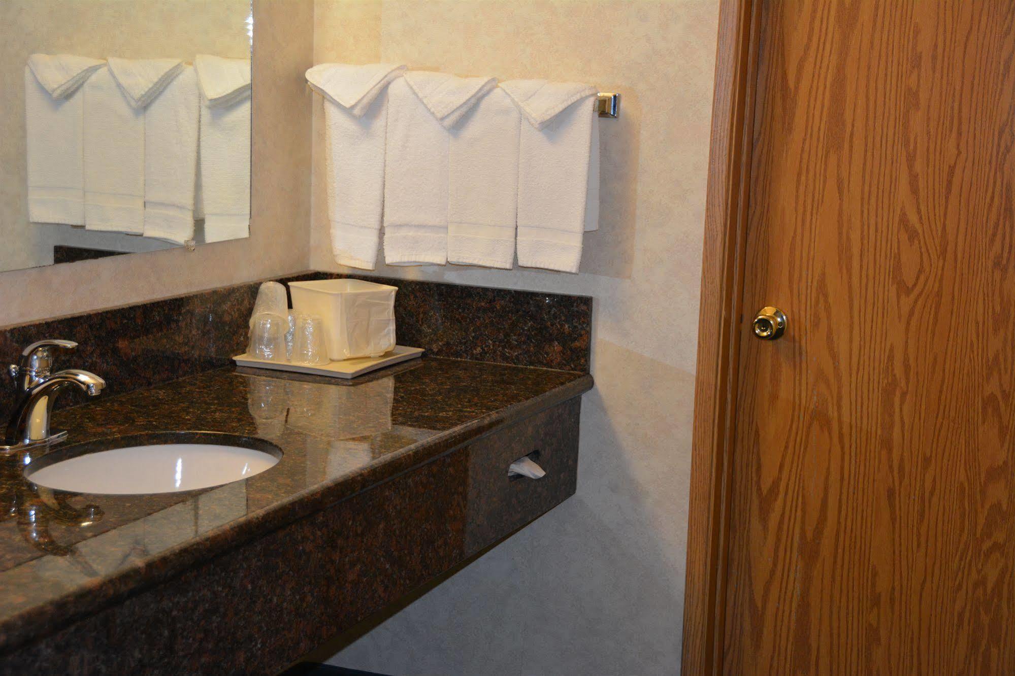Junction City Guest House Inn מראה חיצוני תמונה